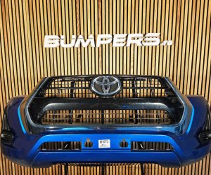 Toyota Hilux VIII 2020 Бампер BF3773