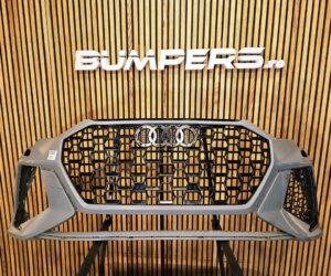Audi RS Q3 Sportback 2020 83A807437K Бампер BF3037