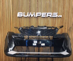 Peugeot 3008 II 2022 9836768577 Бампер BF4471