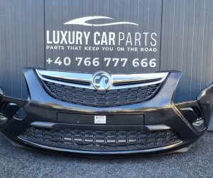 Opel Zafira C 2018 Бампер BF2777