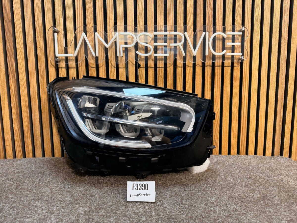 Mercedes GLC-class X253 C253 2020 A2539066403 Фара F3390