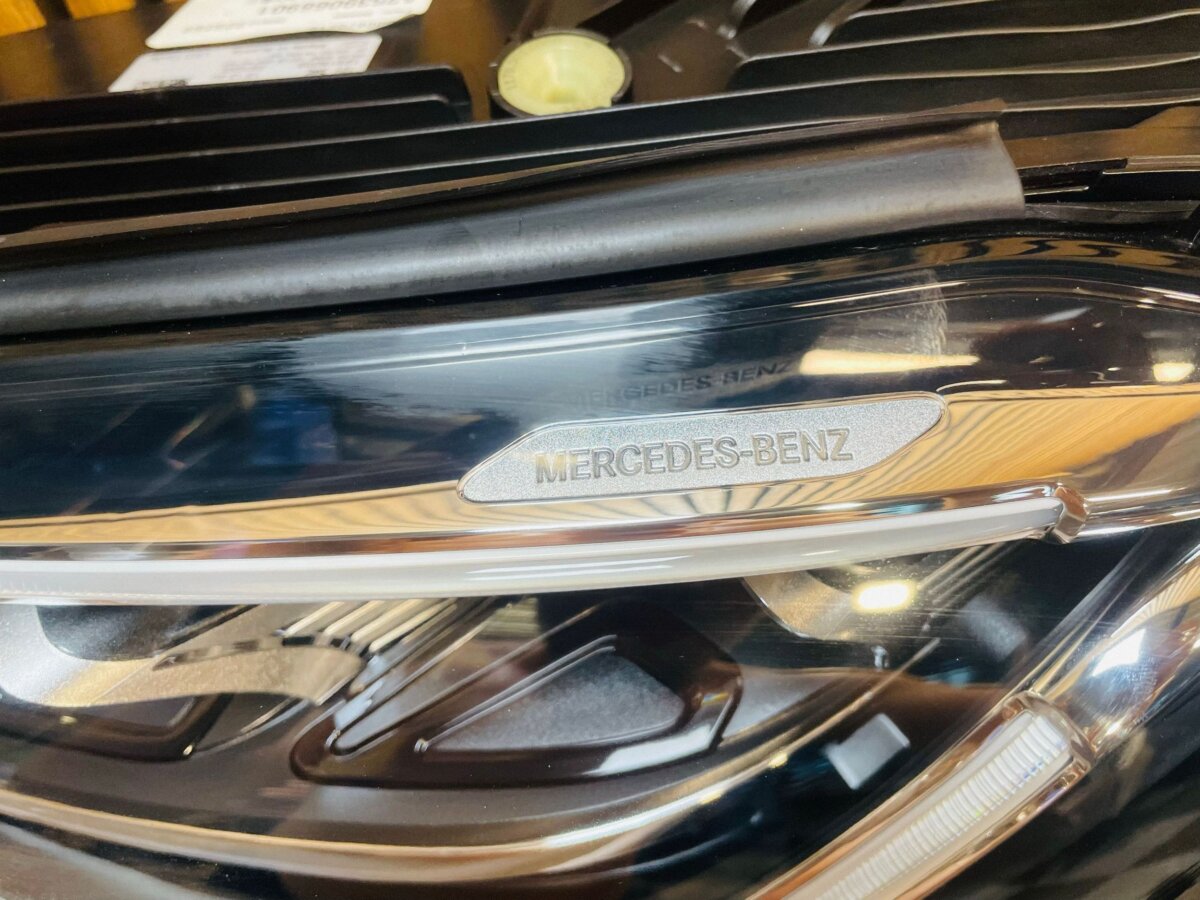 Mercedes GLC-class X253 C253 2020 A2539066901 A2539067001 F3389 Фара F3381 — изображение 2