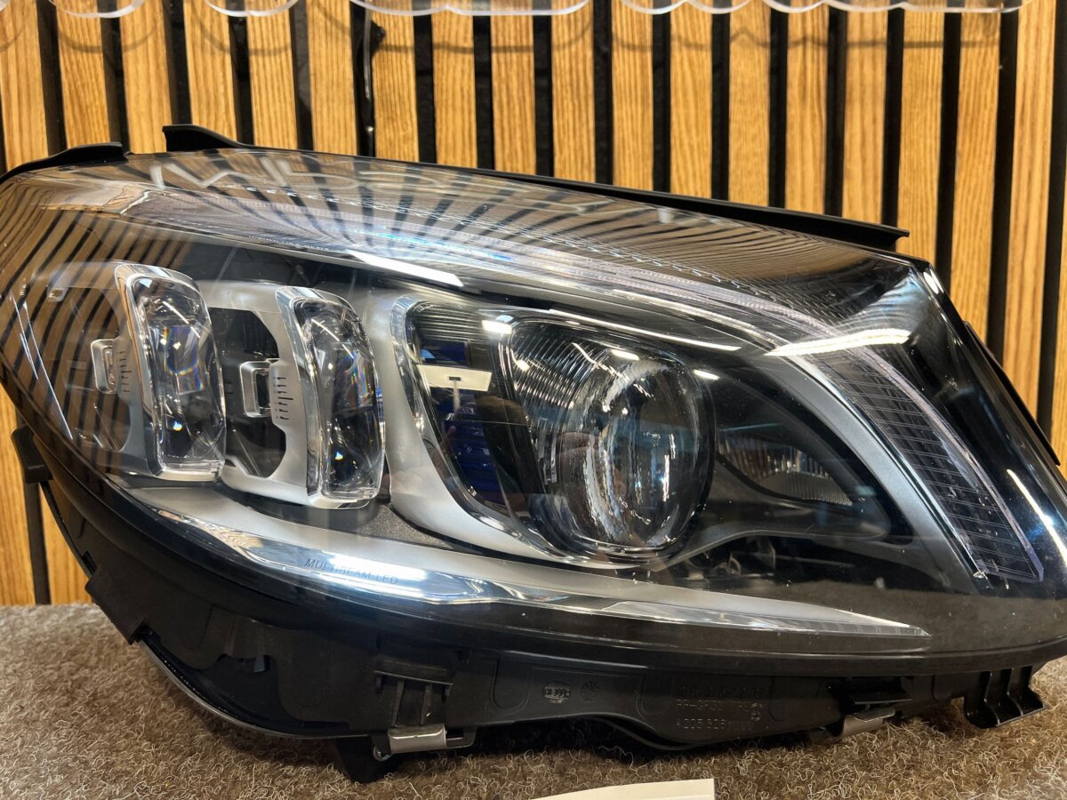 Mercedes C-class, AMG C W205 2021 A2059068605 Фара F3367 — изображение 2