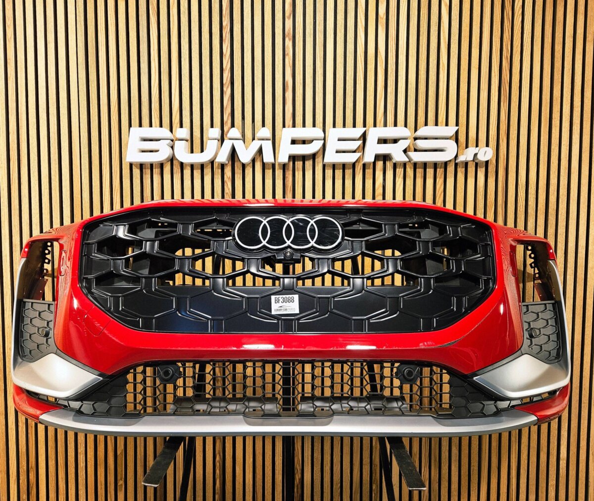 Audi Q3 F3 2018 Бампер BF3088