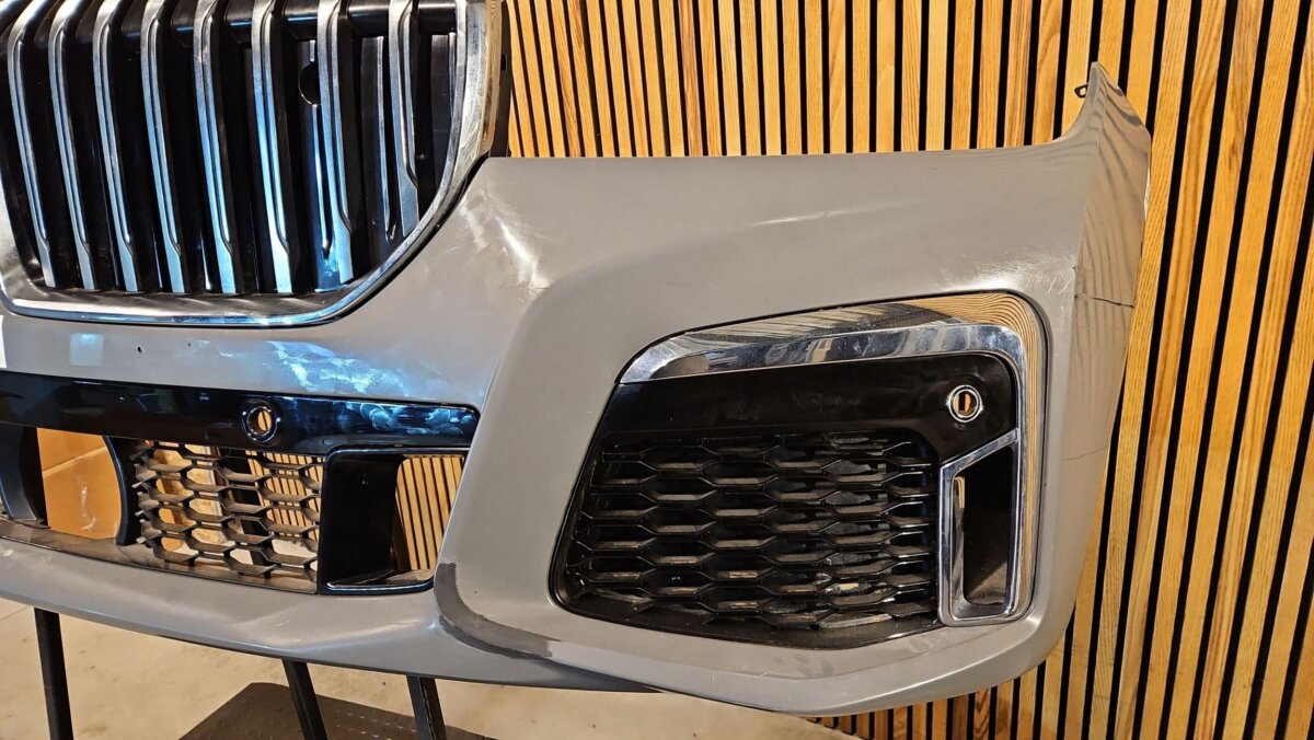 BMW Series 7 G11 G12 2021 Бампер BF4040 — изображение 7