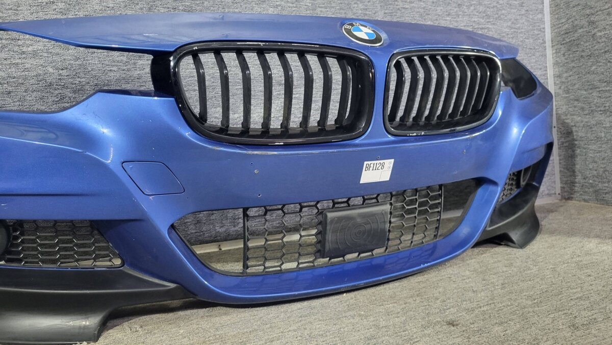 BMW Series 3 F30 F35 F31 2014 Бампер BF1128 — изображение 2