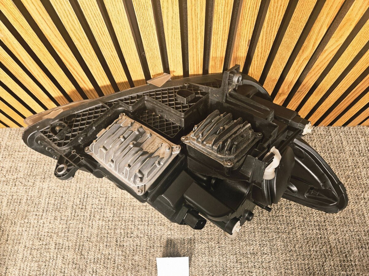 Фара Mercedes-Benz V-class W447 2016 A4479061401 00026708 1EX01128481 F2620 — изображение 4