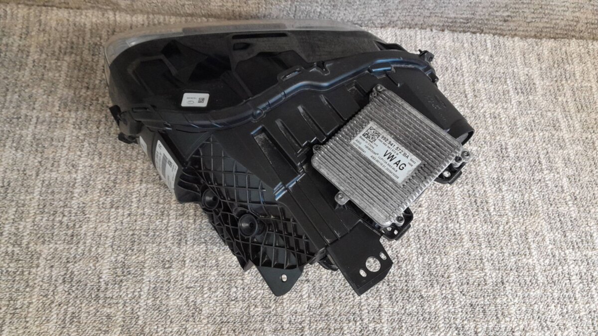 Фара Porsche Taycan 9J1 2022 9J1941031E F1564 1140E330004 135700060420 — изображение 3