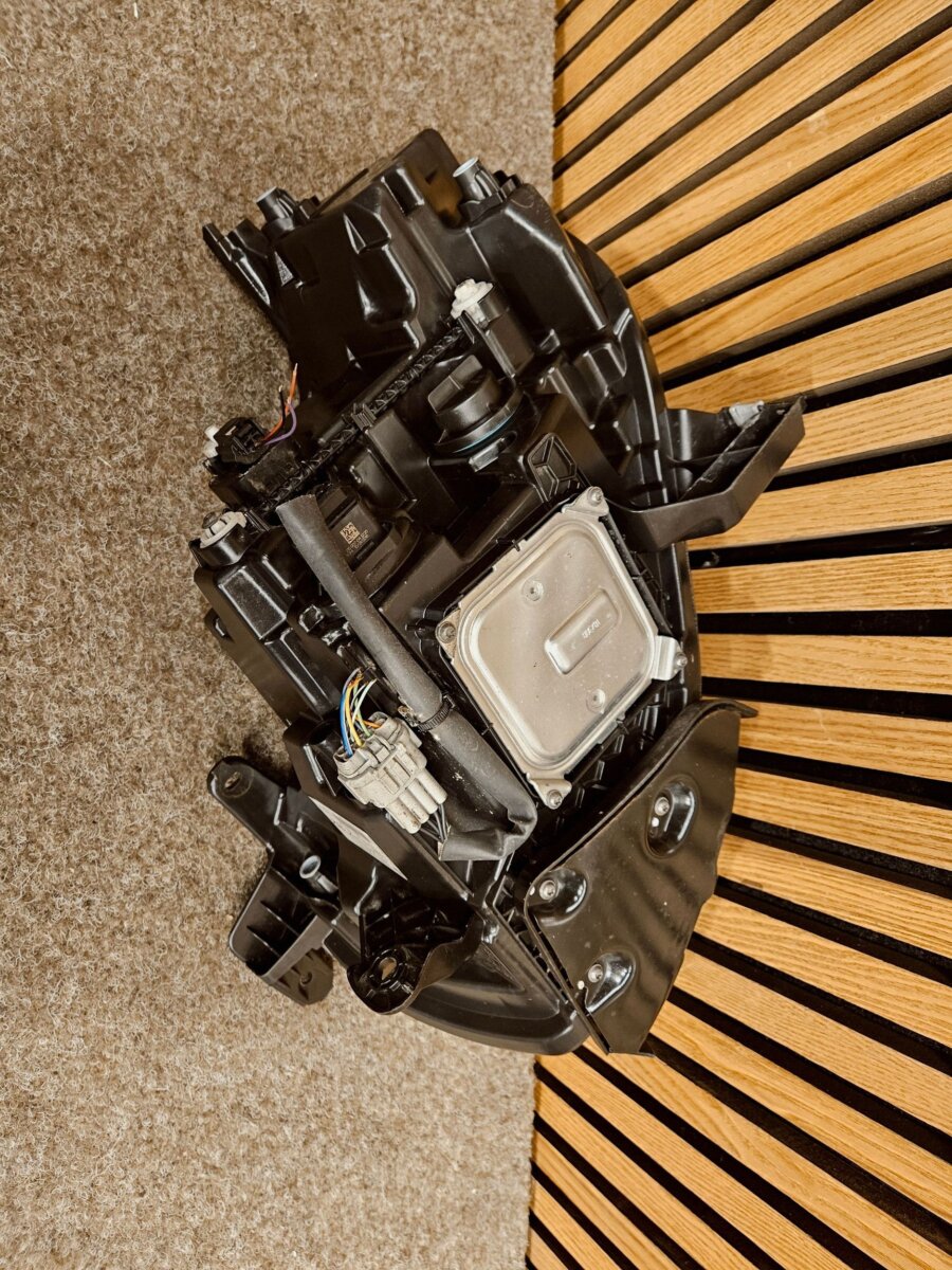 Фара Mercedes-Benz X-class W470 2018 A4709060900 A4709061300 F3214 — изображение 4