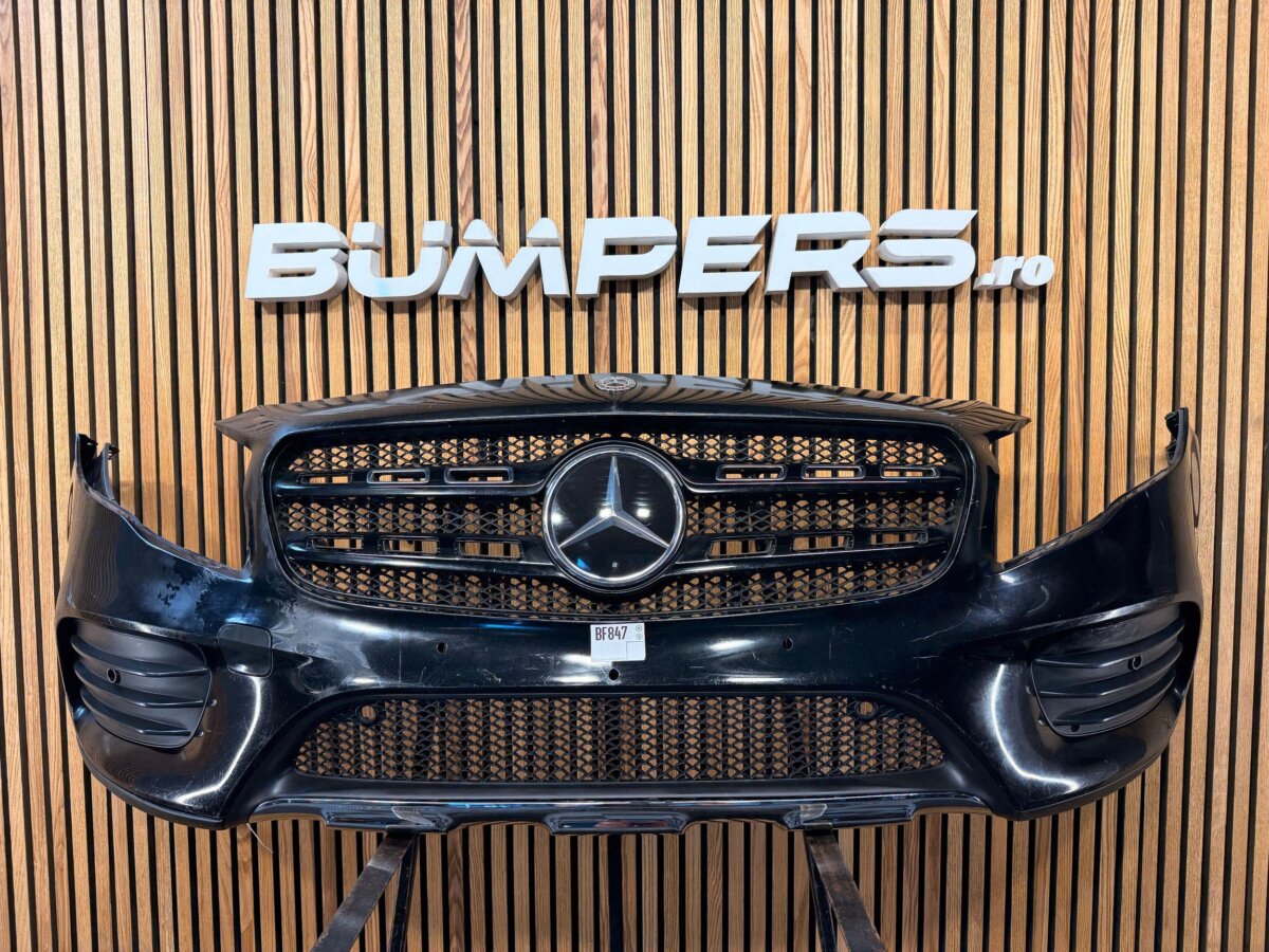 Mercedes GLA-class W156 X156 2019 BF847 Бампер A1568800401