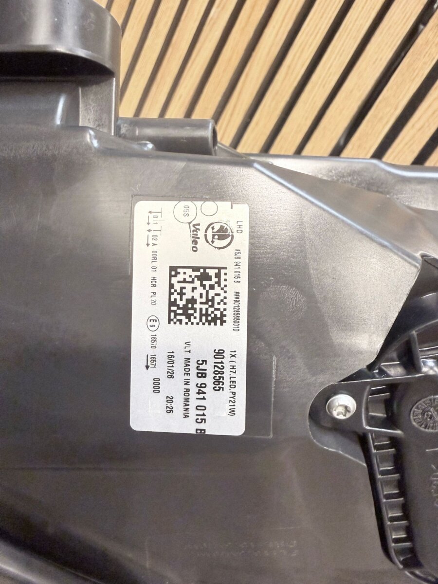 Skoda Rapid 2018 5JB941015B Фара F3420 — изображение 6