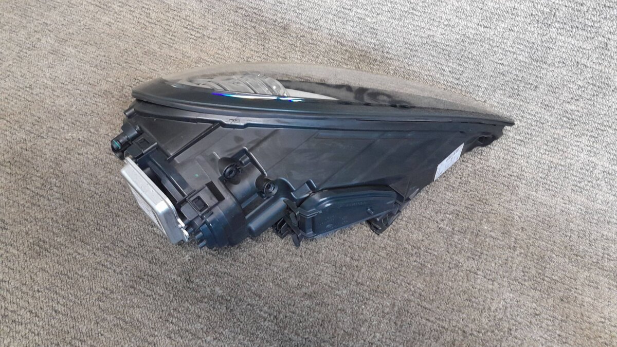 Фара Porsche Panamera 2015 1ZT01109941 97063106954 970631069 F582 01109941040502 — изображение 3