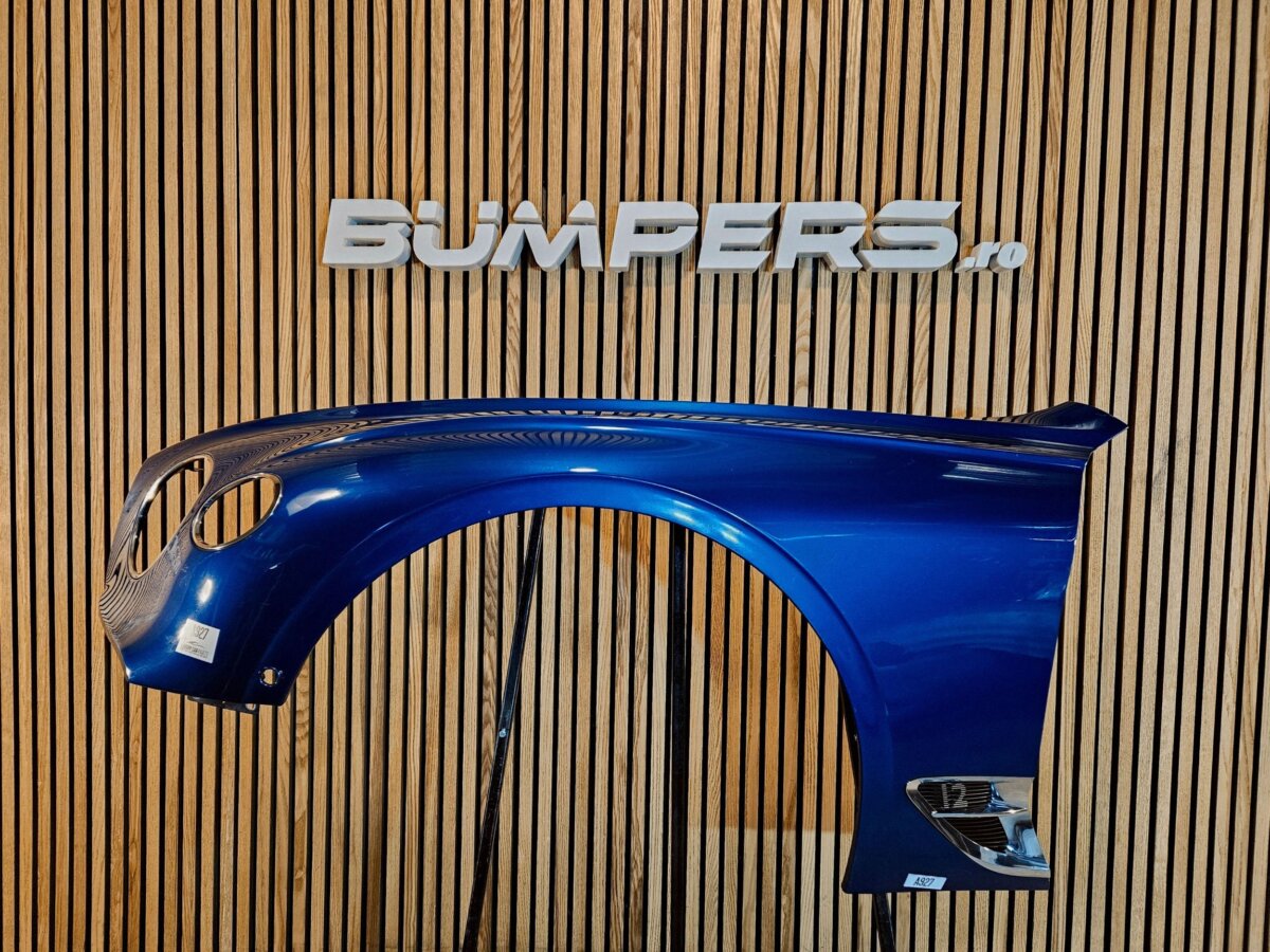 Крыло Bentley Continental 2022 A927