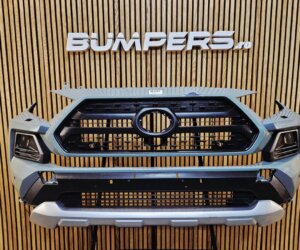 Toyota RAV 4 2025 5211942B81 Бампер BF4487