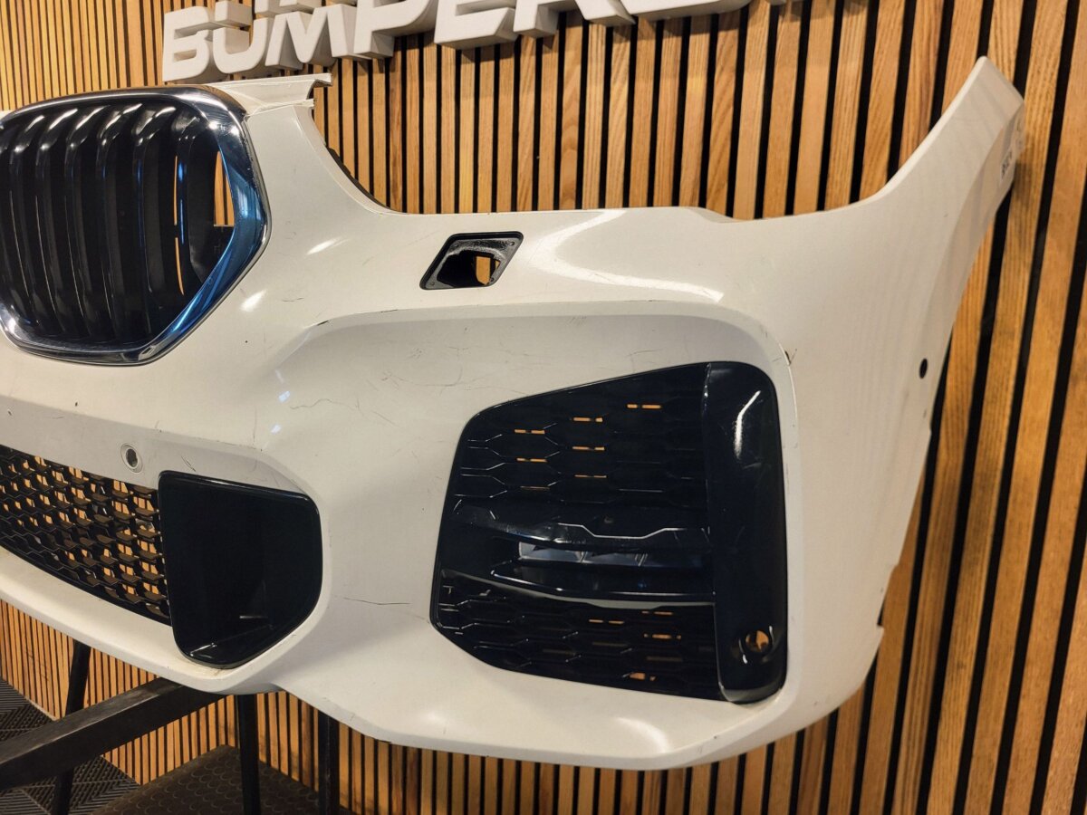 BMW X1 F48 F49 2022 8075875 Бампер BF024 — изображение 4
