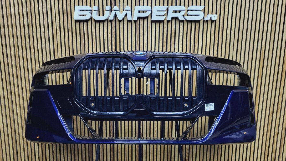 BMW Series 7 G70 2022 Бампер BF2866