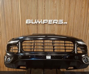 Porsche Cayenne 2016 7P5807221F Бампер BF4780