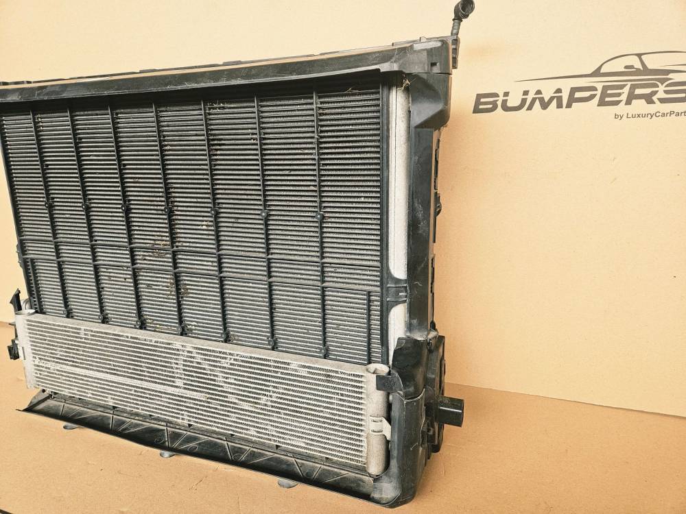 Водяной радиатор BMW Series 5 G30 G31 G38 2021 8484638 7953400 — изображение 5