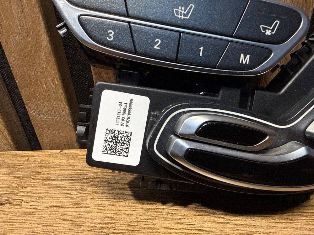 Автокресла Mercedes S-class, AMG S 2015 A2229059600 1009124524