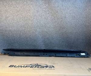 Порог Mercedes GLS - class X166 2019 A1666900310