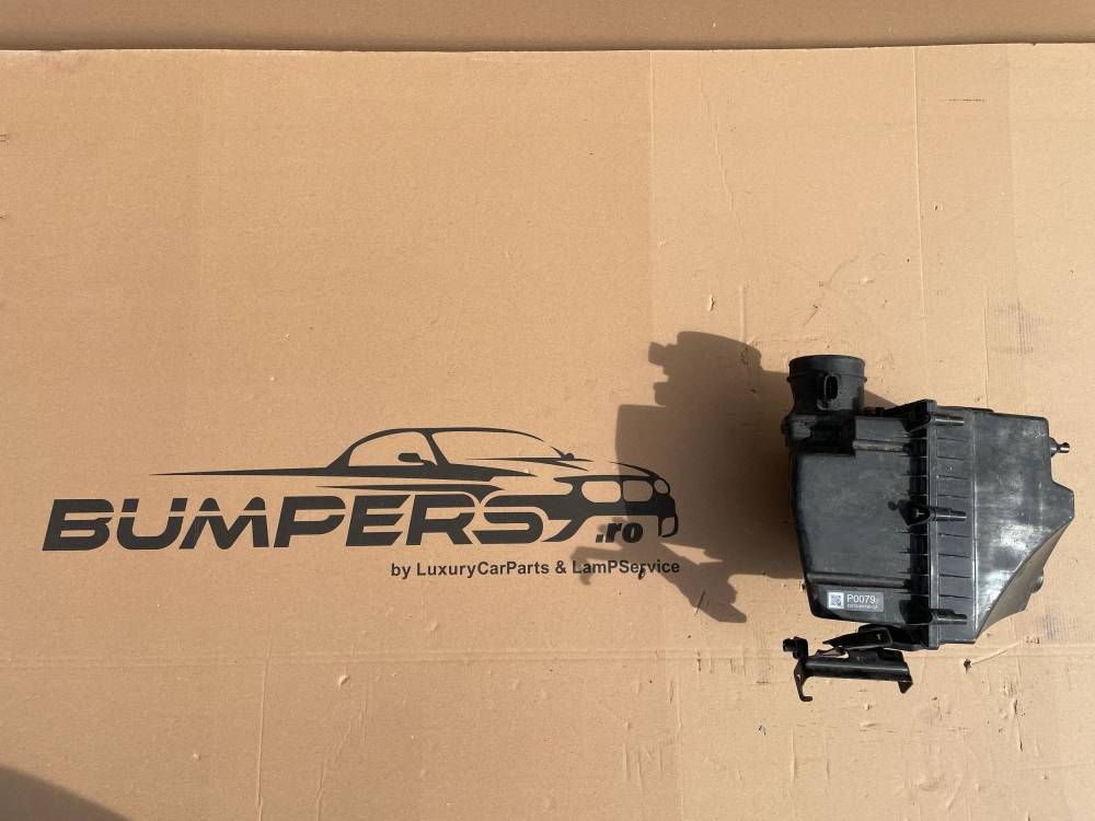 Корпус воздушного фильтра Land Rover Range Velar 2018 GX639600BE P0079