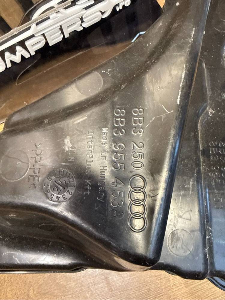 Бачок омывателя Audi A5, S5 2025 8B3955453A 8B3955452 8P3955453 8B3250