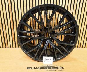 Диск колесо Audi RS Q8 2019 4M8601025 4M8601025BP J029