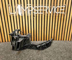 Кронштейн фары Audi Q8 2024 4M8805607D 4M8971677A 4N0959651D