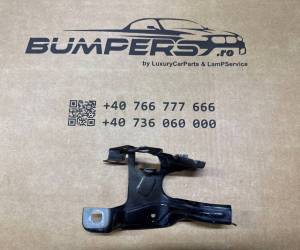 Крепежные кронштейны бампера BMW серии 7 G11 G12 2020 7475300