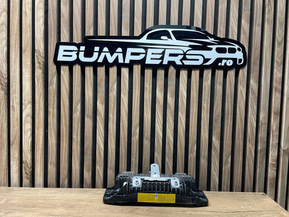 Подушка Mercedes C-class, AMG C 2021 A2058600002 30441238B