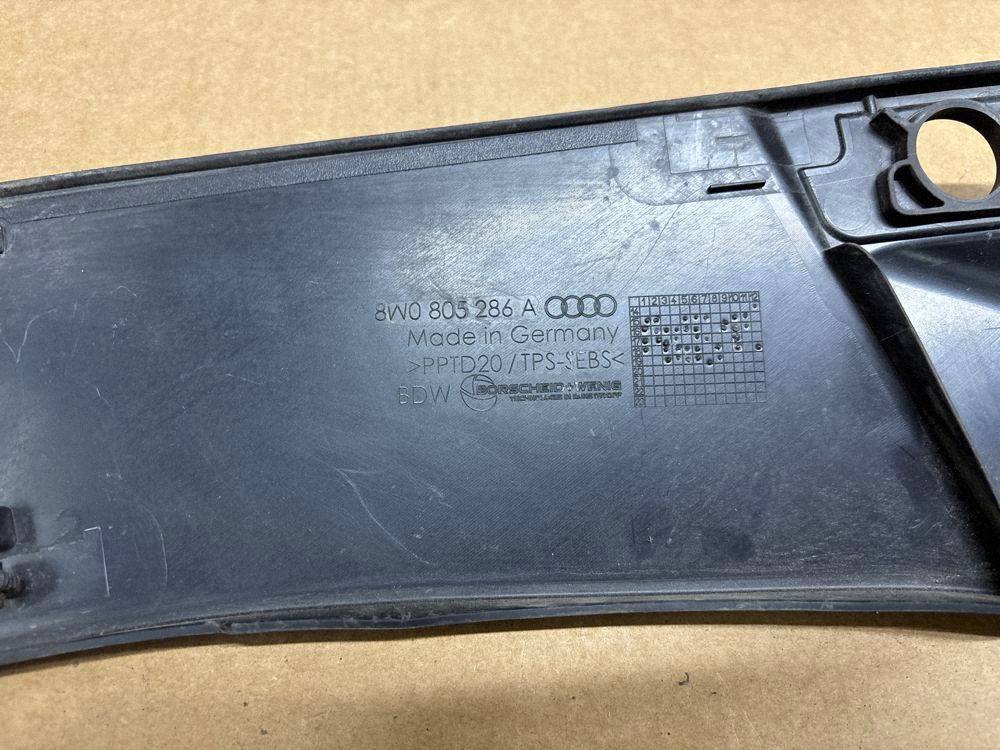 Декоративная накладка на фары Audi A4, S4 B9 8W 2023 8W0805286A