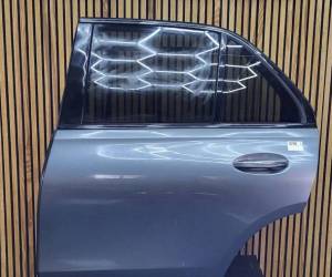 Дверь Mercedes GLE-class GLE W167 2019 U208 A1677301707 A1677308111
