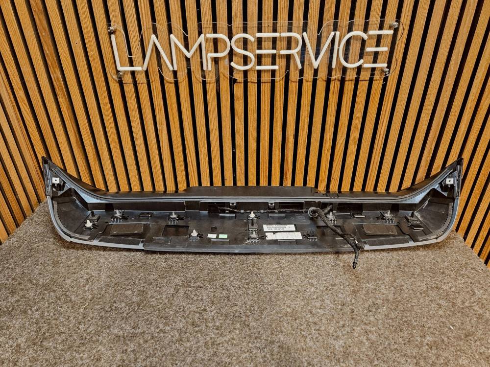 Спойлер Volkswagen Golf VIII 2020 5H6827933A — изображение 6