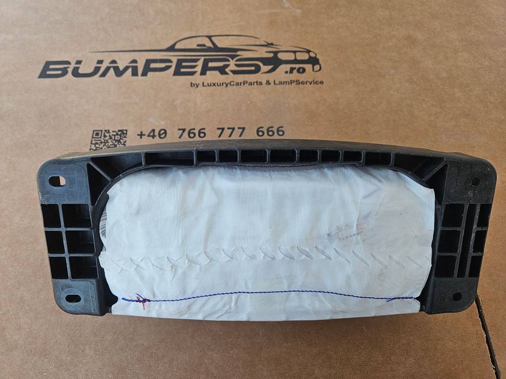 Подушка Mercedes GLA-class GLA W156 X156 2019 A1768600002