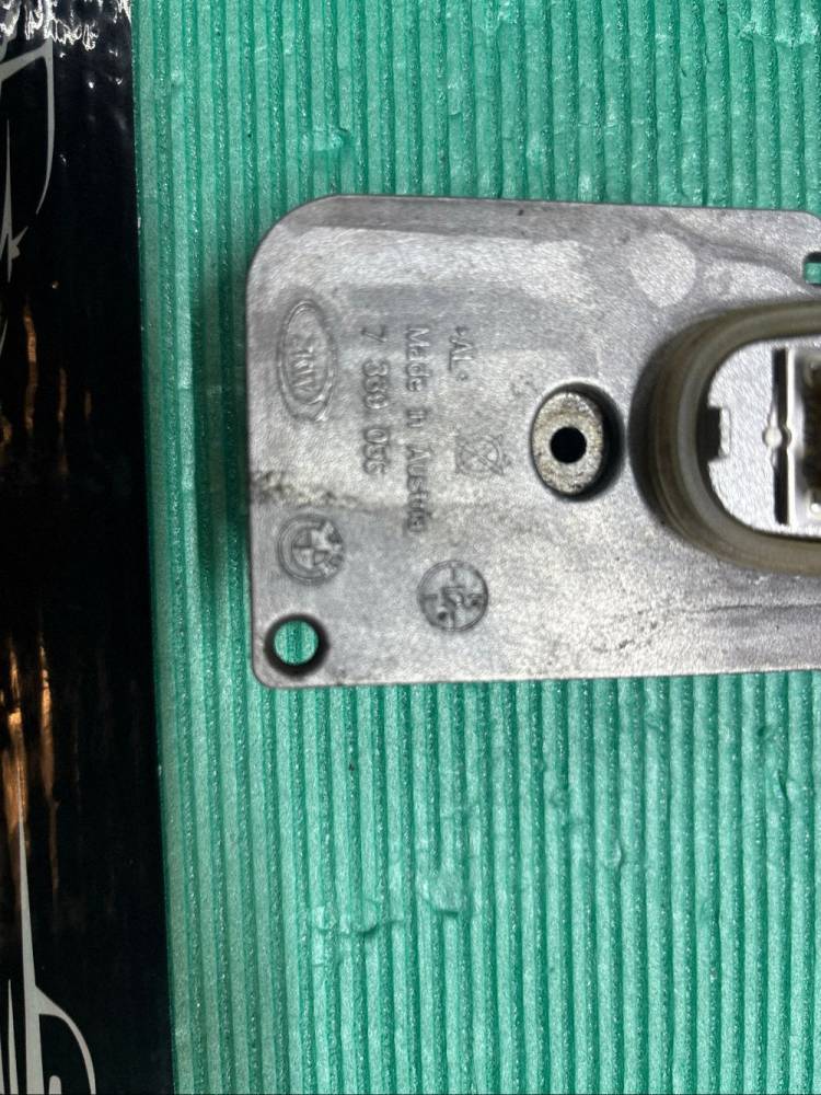 Баласт Xenon BMW Series 7 F01 F02 F03 F04 2016 7339056