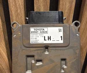 Баласт Xenon Toyota RAV 4 2018 8990742020 1437000331 00004BUU