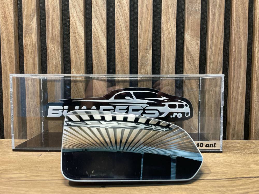 Стекло для зеркала Volvo S90, V90 2021 31402878