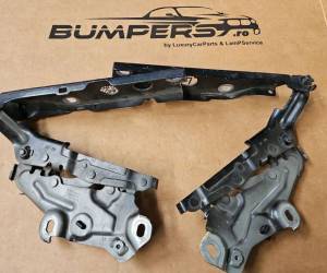 Комплект петель Audi A6, S6 C8 4K 2024 4K0823302A 4K0823301A