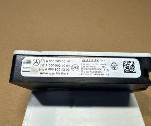Дистроник Mercedes GL-class GL 2018 A0009050010 A0009051300