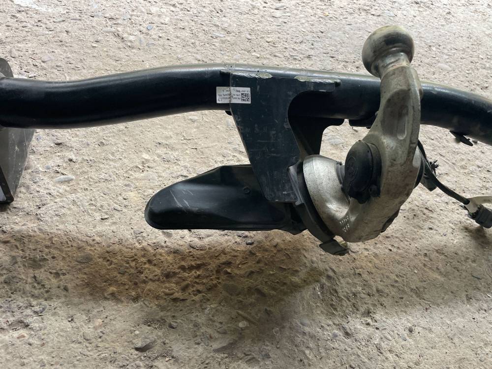 Фаркоп BMW Series 2 Active Tourer U06 2022 10077360 — изображение 5