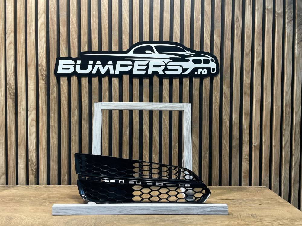 Решетка бампера Audi A8, S8 D4 4H 2012 4H0807680AB