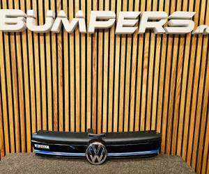 Решетка Volkswagen Golf e-Golf 2015 5GE853651Q 5G0853651C