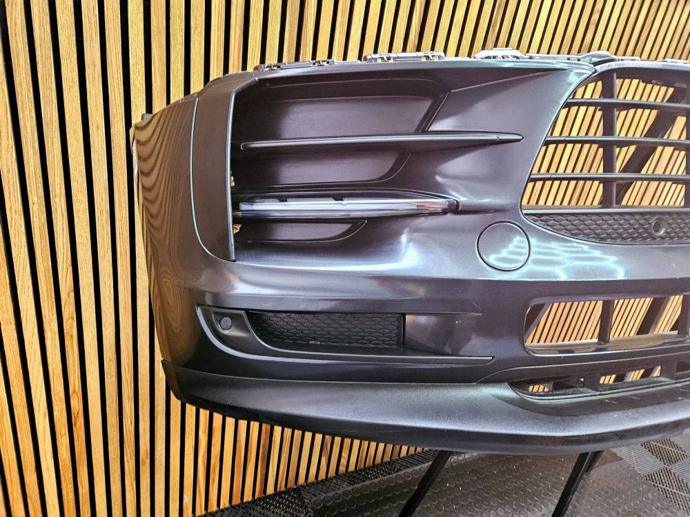 Бампер Porsche Macan 2019 BF3300 — изображение 3