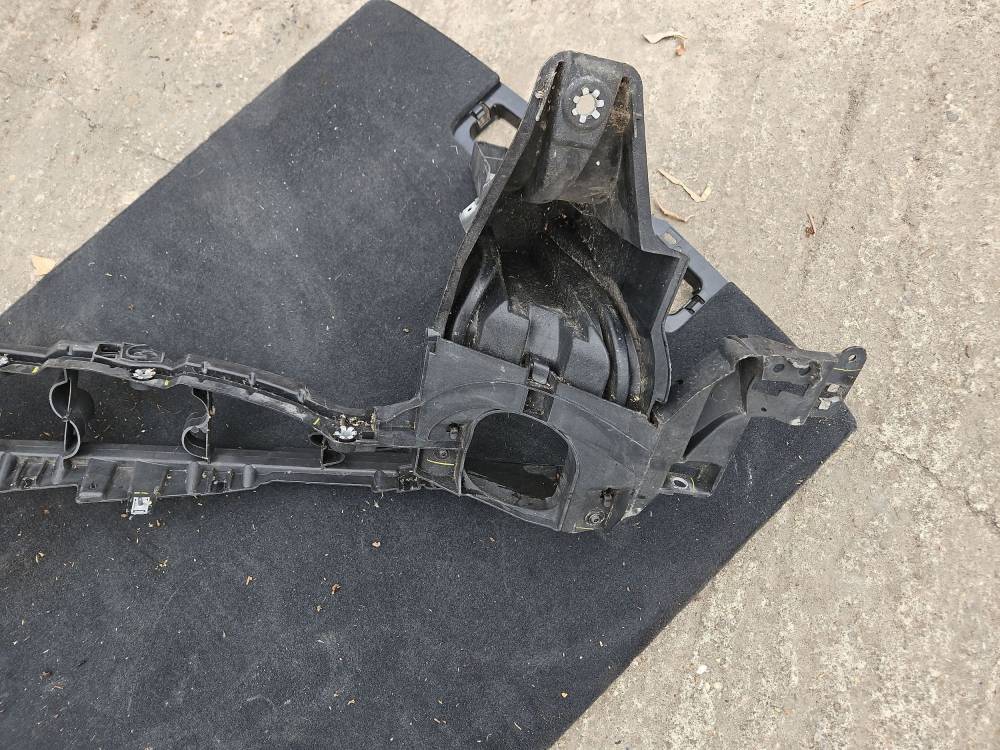 Кронштейны крепления бампера BMW X5 F15 2013 7157990 — изображение 4
