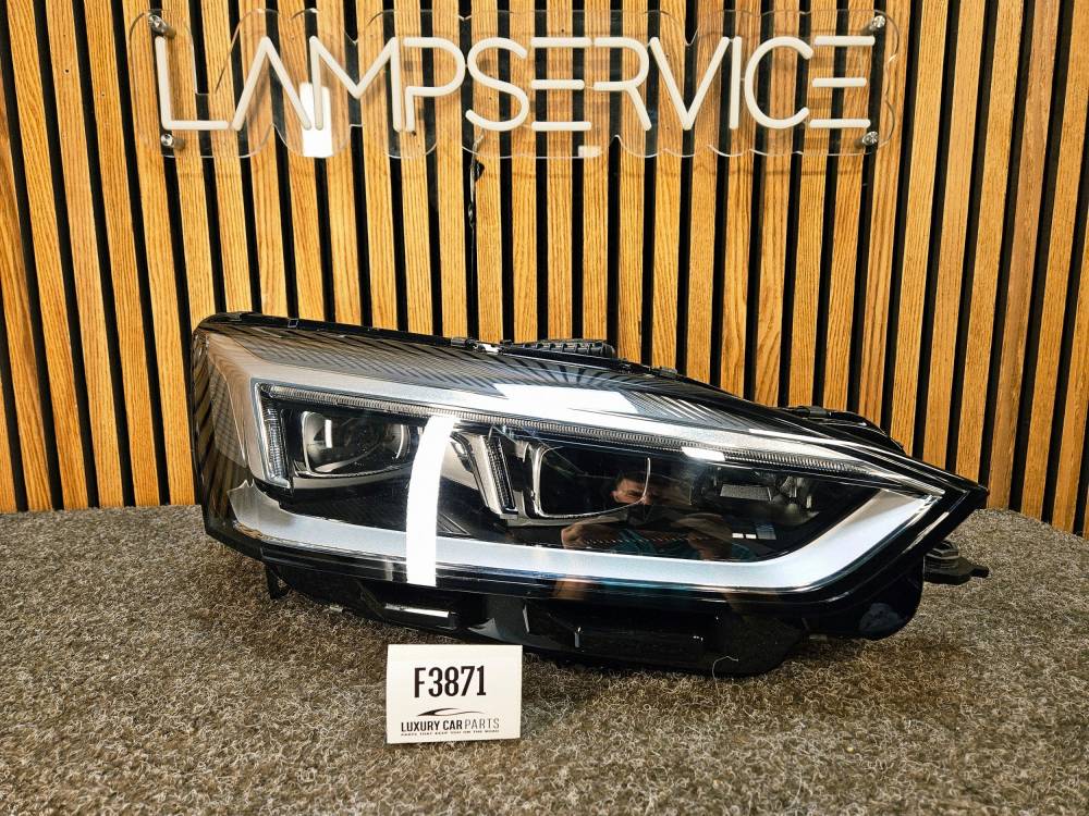 Фара правая Audi A5, S5 2018 8W6941034D A5 F3871