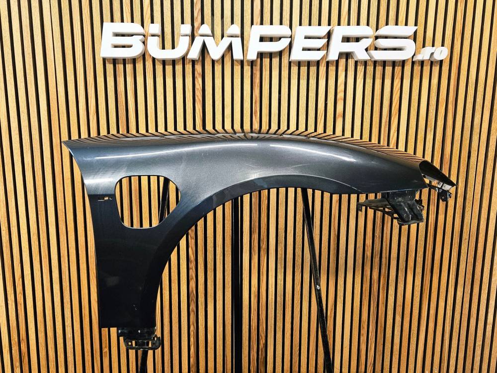 Крыло Porsche Taycan 9J1 2022 9J1805626